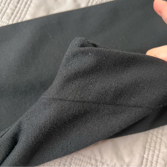 J. Jill Ponte Slim Leg Pants Black Pull On Womens Size Medium Casual Career - Picture 13 of 14